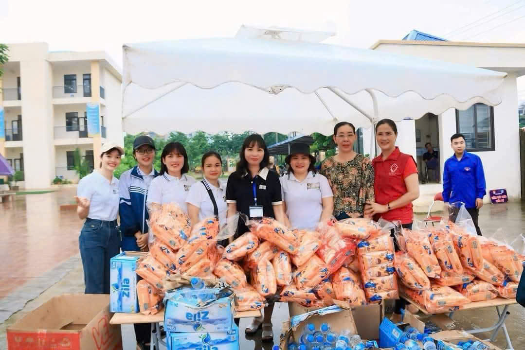 z7596367232776 80dd7cfeb82c48a4c1f218f33ab9f93d