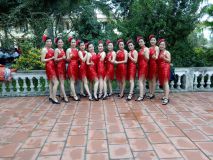 Tham gia hội thi Kiêu vũ