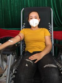 Đ/c Nhữ Thị Thu Hiền- Nhân viên nuôi dưỡng