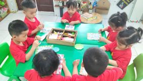 Giờ hoạt động tạo hình lớp C3