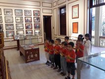 Lớp C3-Hoạt động trải nghiệm thăm nhà lưu niệm Bác