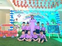 chào mừng năm học mới