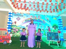 chào mừng năm học mới