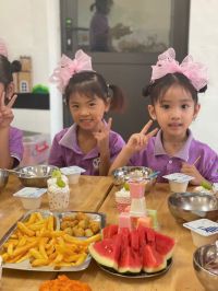 Hoạt động ăn Buffet ngày Trung Thu