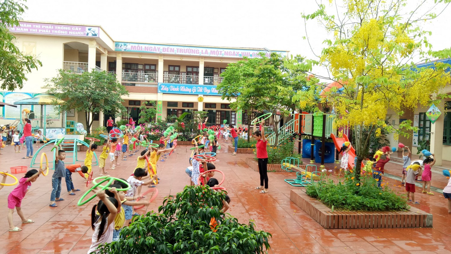 Thông báo tuyển sinh trực tuyến năm học 2021- 2022